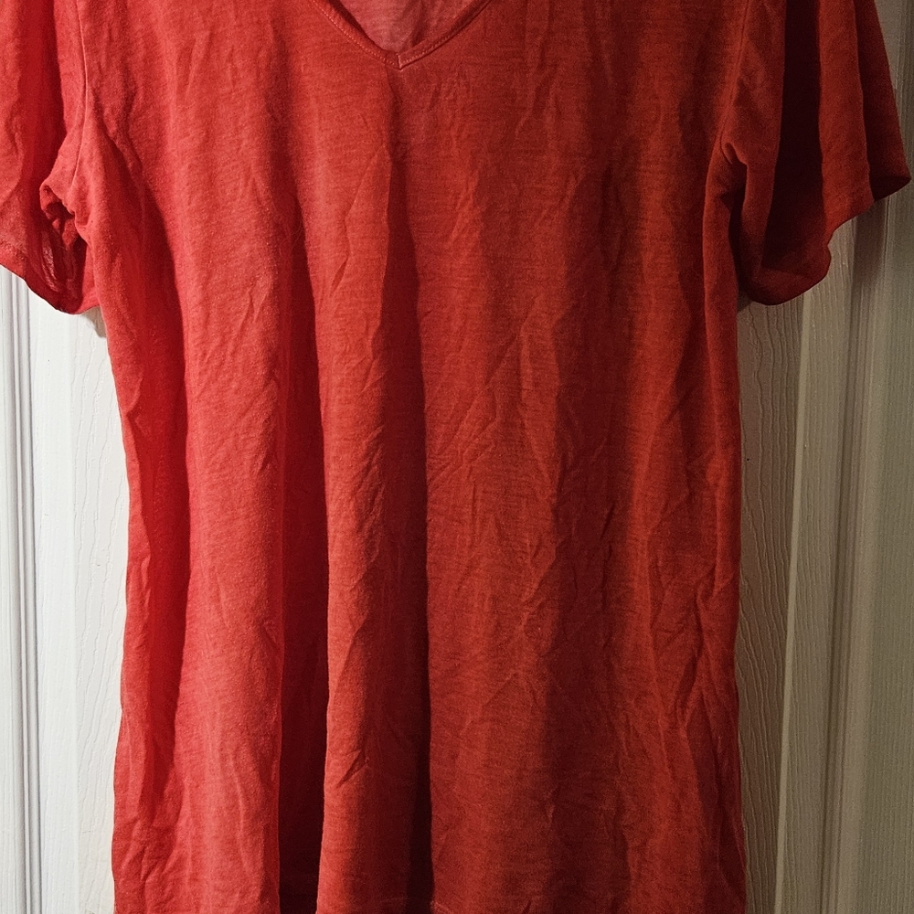 Light Red women's tee